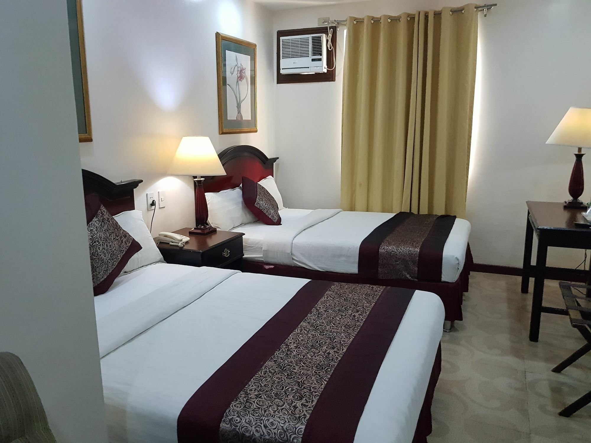 Cindy Kelly Hotel Olongapo Εξωτερικό φωτογραφία